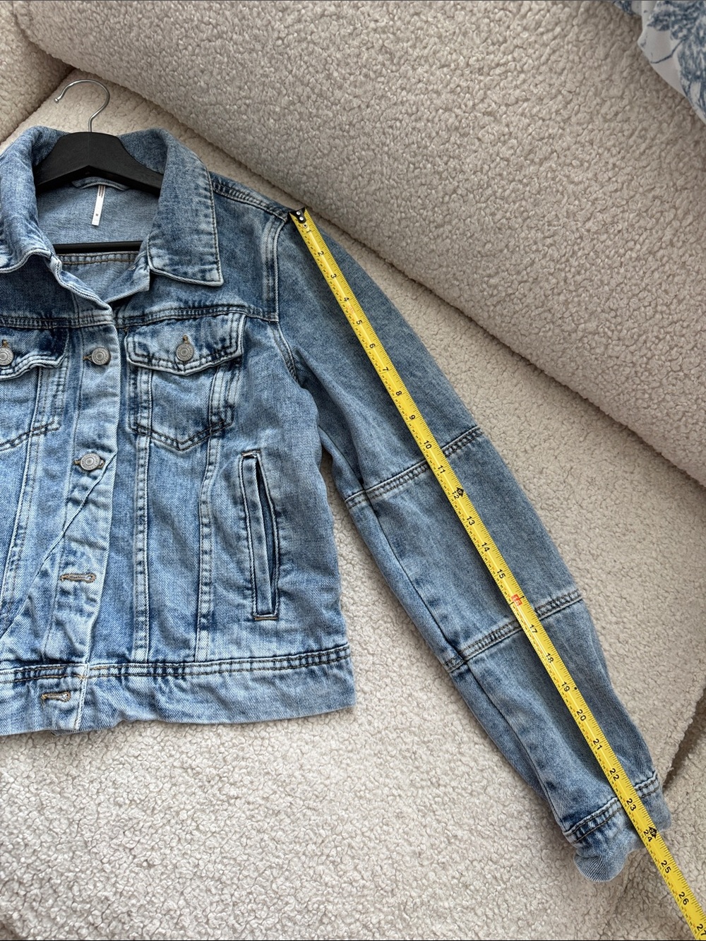 Free People Light Wash Cropped Denim Jacket - Picture 11 of 14